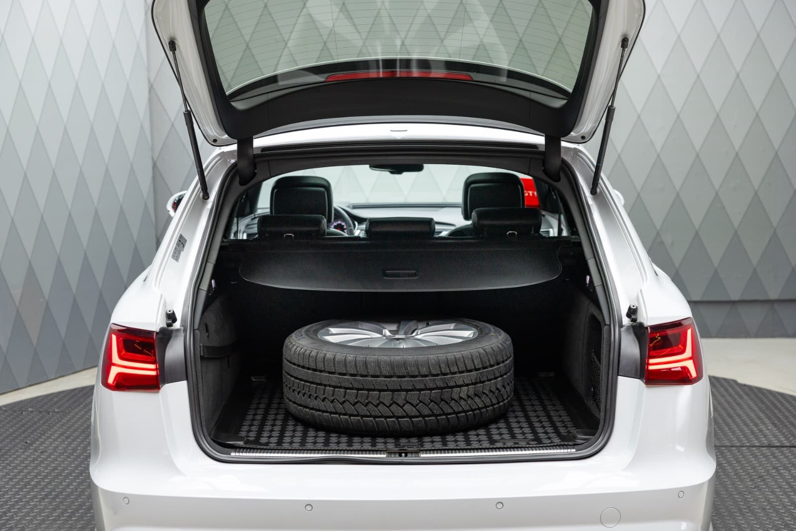 Audi A6 - bilde 12