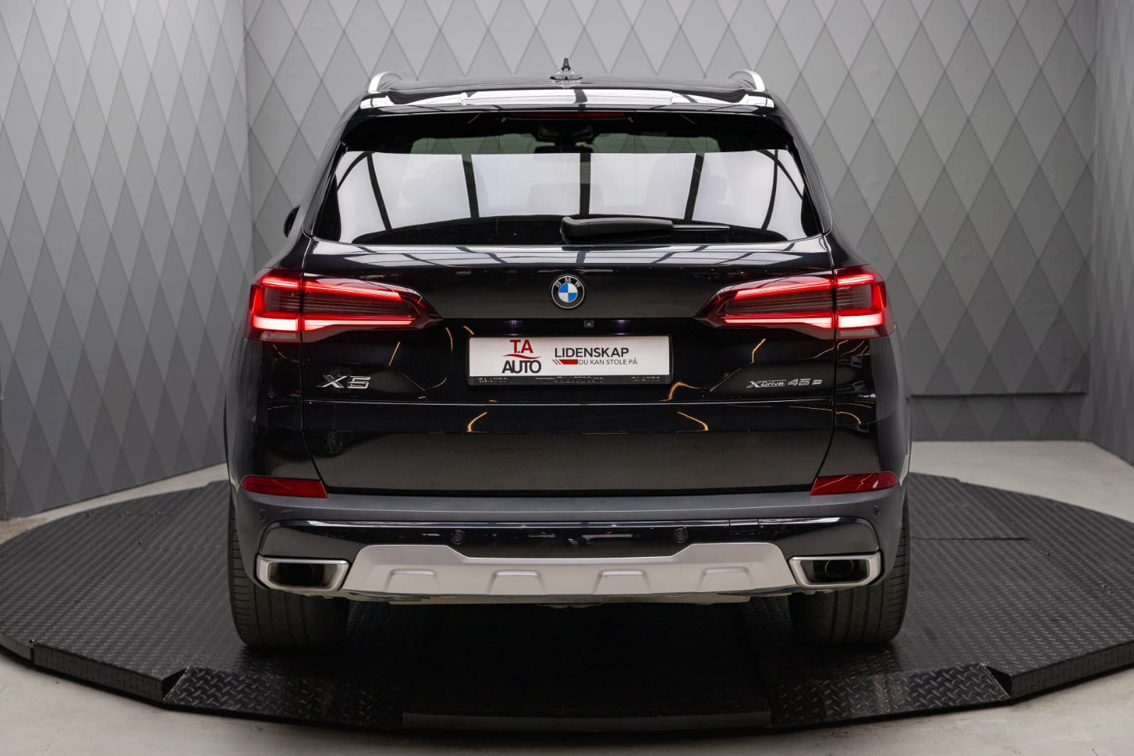 BMW X5 - bilde 5