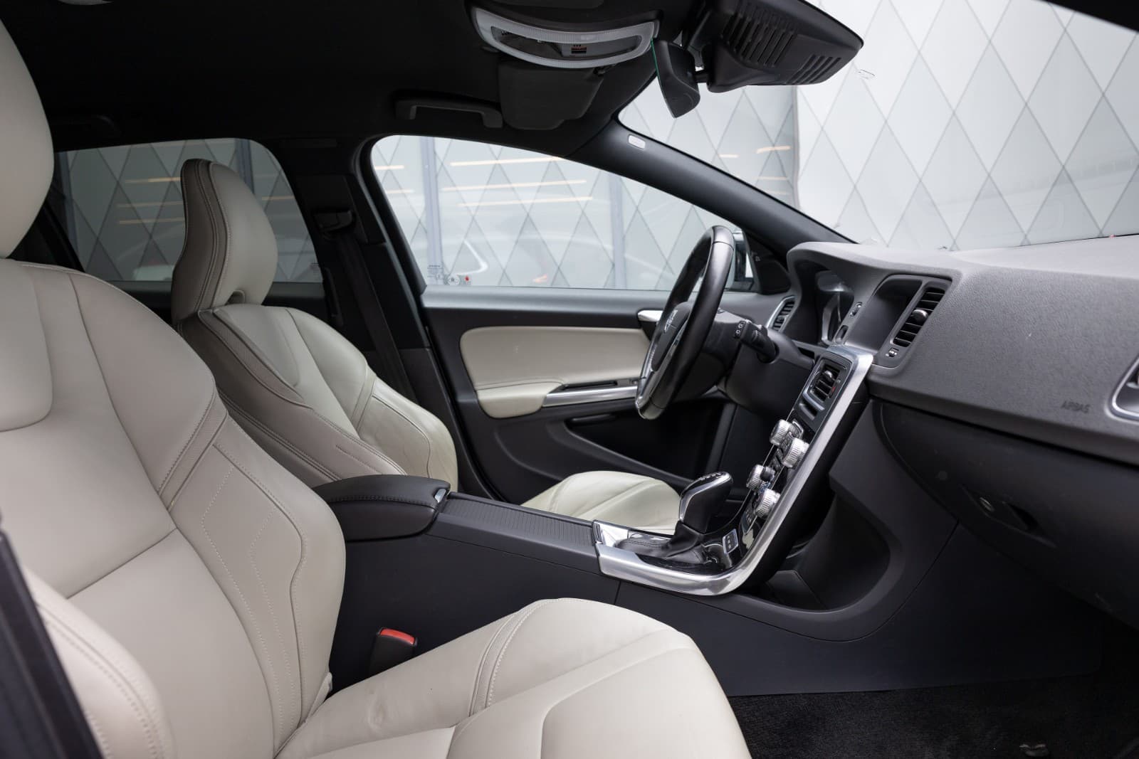 Volvo V60 - bilde 25