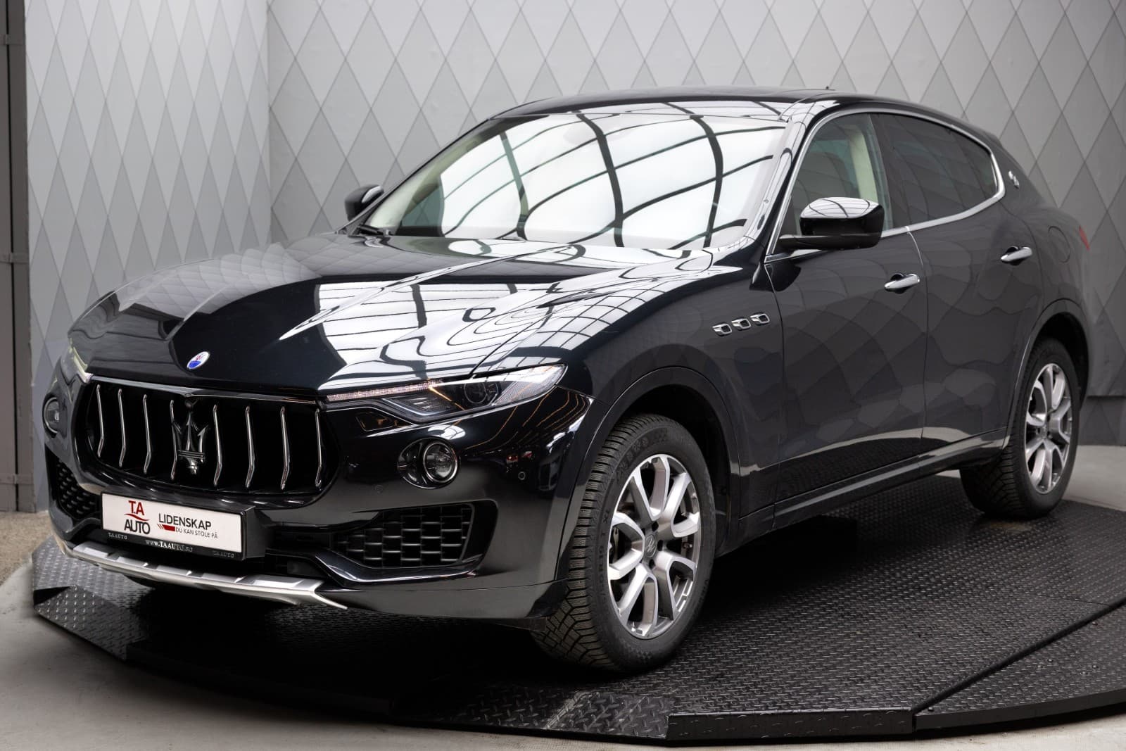 Maserati Levante - bilde 3