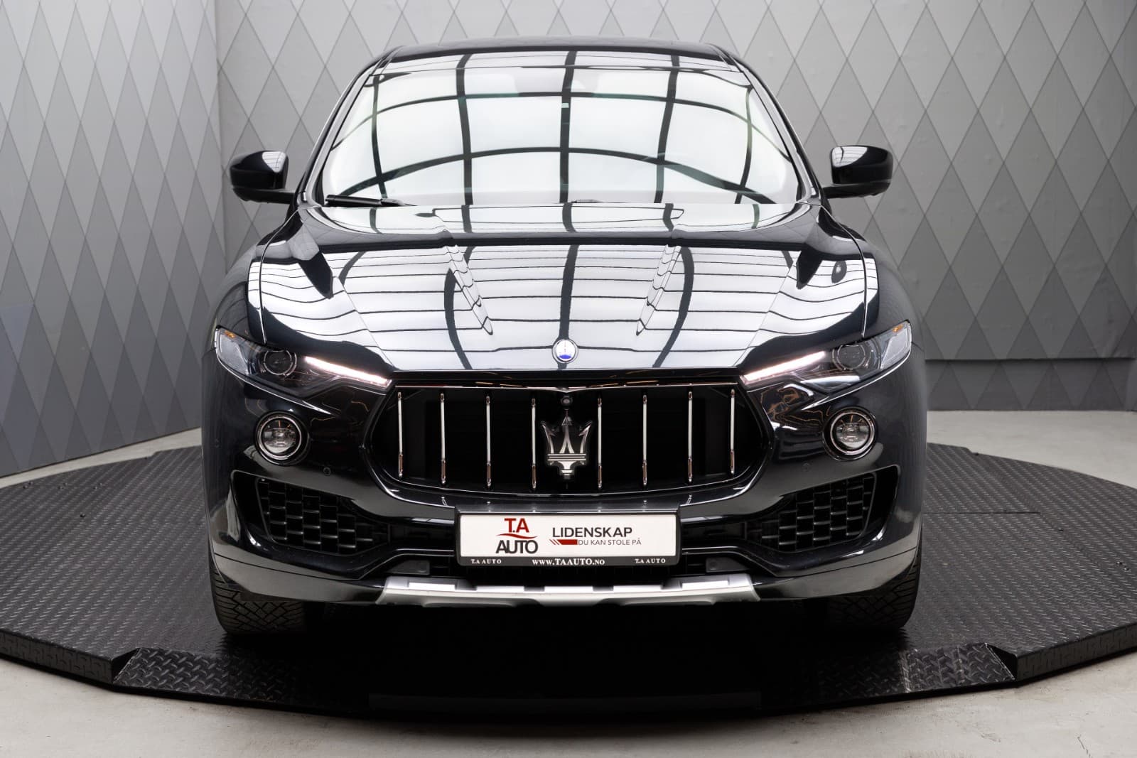 Maserati Levante - bilde 4