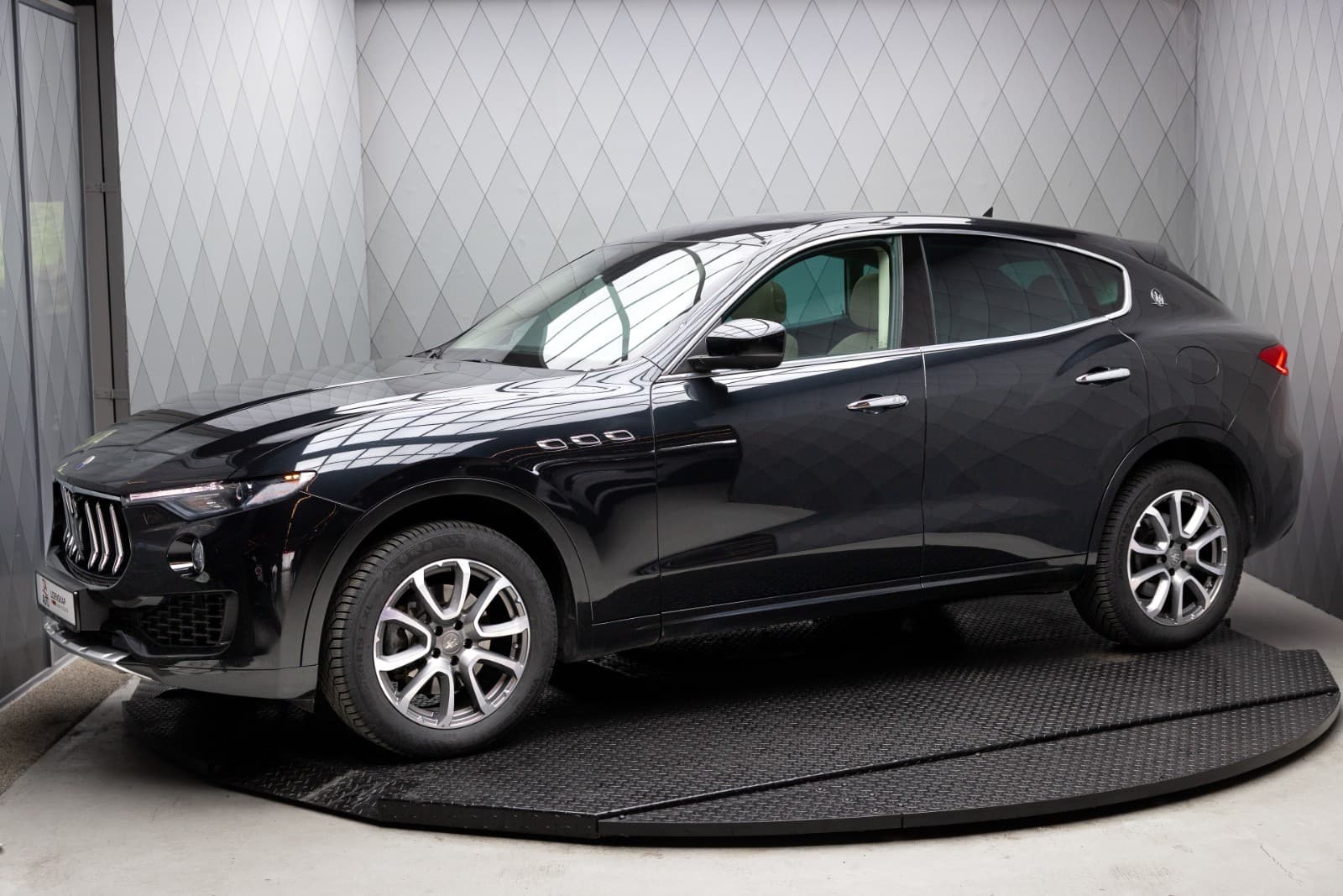Maserati Levante - bilde 2