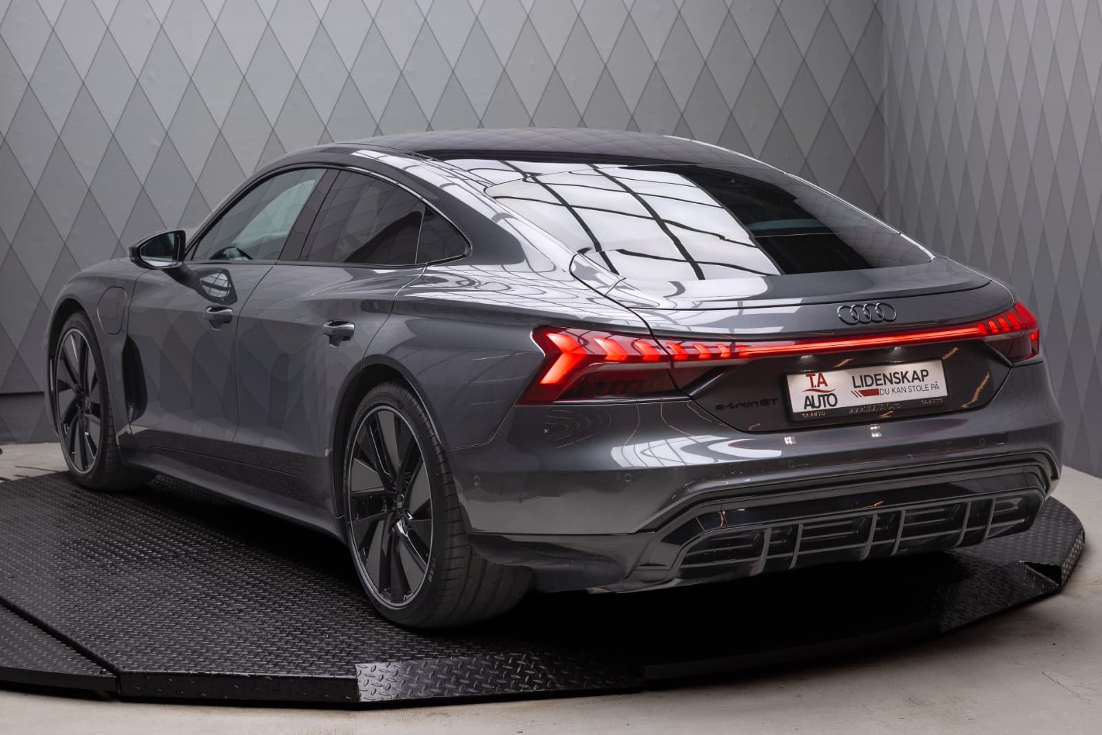 Audi e-tron GT