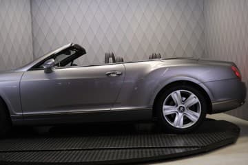 Bentley Continental GTC - thumbnail 16