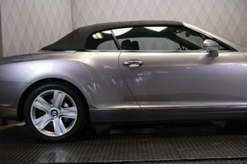 Bentley Continental GTC - thumbnail 9
