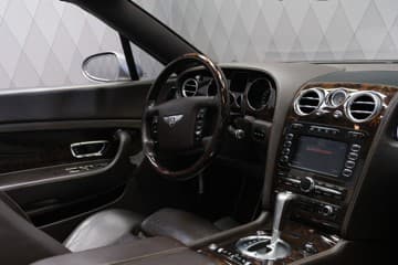 Bentley Continental GTC - thumbnail 27
