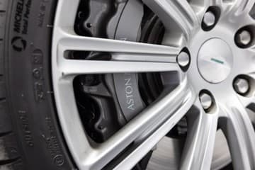 Aston Martin Rapide - thumbnail 9