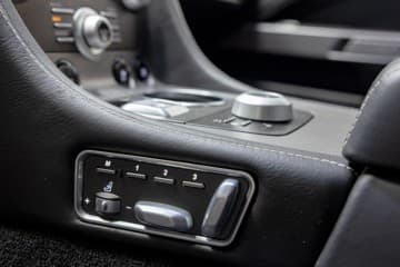 Aston Martin Rapide - thumbnail 24