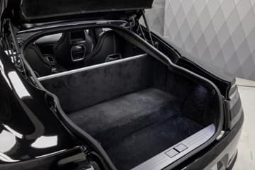 Aston Martin Rapide - thumbnail 25