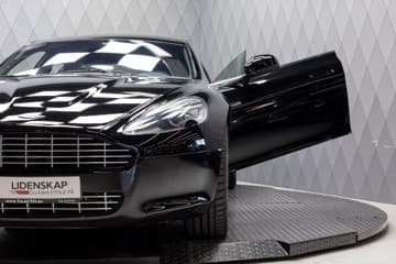Aston Martin Rapide - thumbnail 3