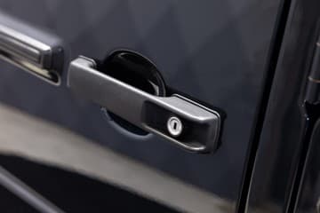 Mercedes-Benz Geländewagen - thumbnail 11