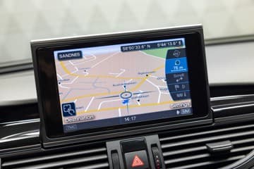 Audi RS6 - thumbnail 30