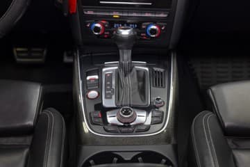 Audi SQ5 - thumbnail 19