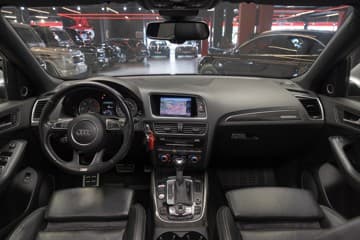 Audi SQ5 - thumbnail 13