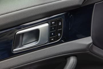 Porsche Panamera - thumbnail 21