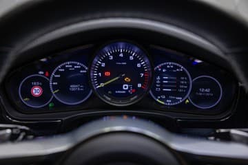 Porsche Panamera - thumbnail 17