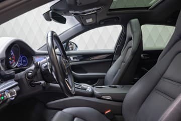 Porsche Panamera - thumbnail 19
