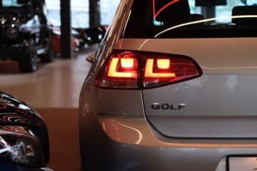 Volkswagen Golf - thumbnail 9