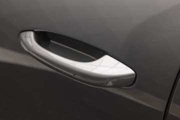 Porsche Cayenne - thumbnail 12