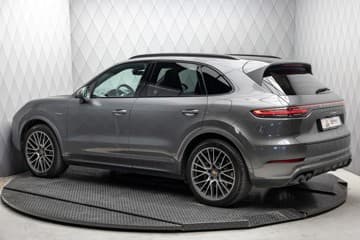 Porsche Cayenne - thumbnail 6