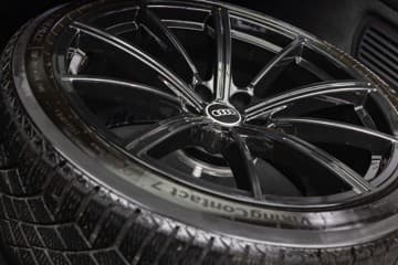 Audi RS6 - thumbnail 40