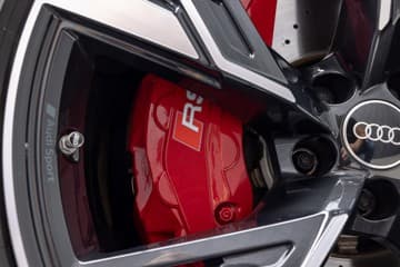 Audi RS6 - thumbnail 15