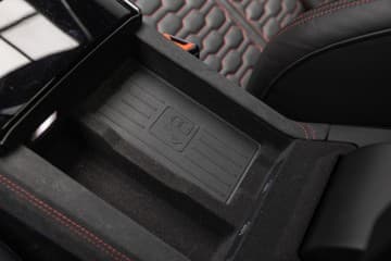 Audi RS6 - thumbnail 36