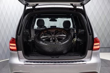 Mercedes-Benz GLS - thumbnail 24