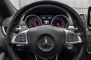 Mercedes-Benz GLS - thumbnail 18