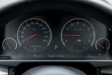 BMW X6 M - thumbnail 25