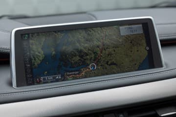 BMW X6 M - thumbnail 26