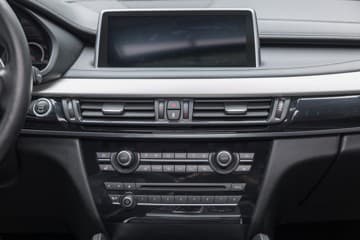 BMW X6 M - thumbnail 28