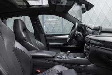 BMW X6 M - thumbnail 19