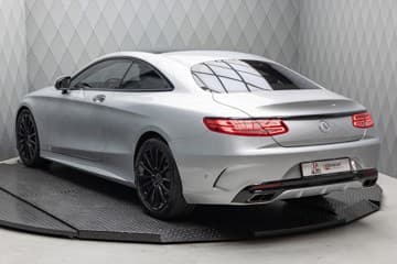 Mercedes-Benz S-Klasse - thumbnail 1