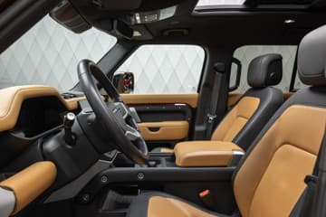 Land Rover Defender - thumbnail 19