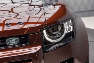 Land Rover Defender - thumbnail 8