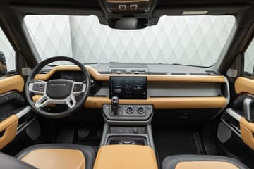 Land Rover Defender - thumbnail 15
