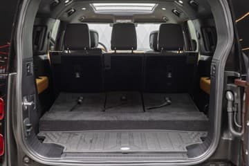 Land Rover Defender - thumbnail 38