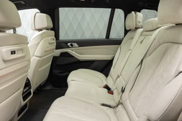 BMW X7 - thumbnail 34