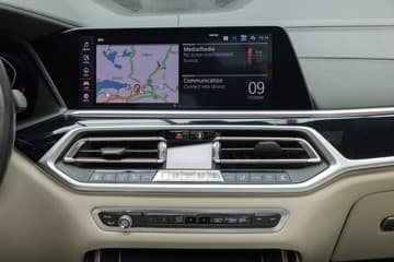 BMW X7 - thumbnail 24