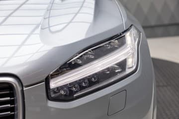 Volvo XC 90 - thumbnail 8