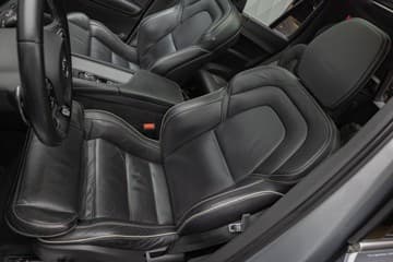 Volvo XC 90 - thumbnail 17