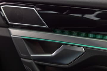 Volkswagen Touareg - thumbnail 37