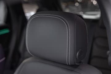 Volkswagen Touareg - thumbnail 18