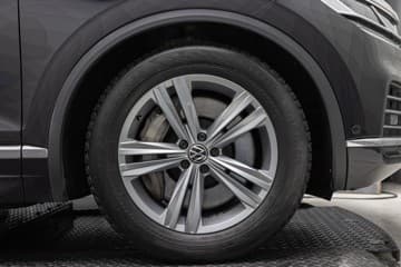 Volkswagen Touareg - thumbnail 10