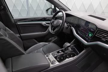 Volkswagen Touareg - thumbnail 26