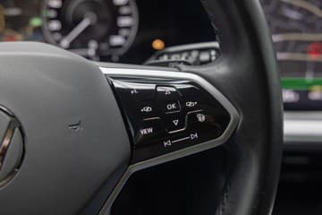 Volkswagen Touareg - thumbnail 23