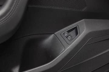 Volkswagen Touareg - thumbnail 13