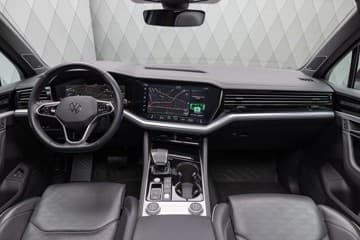 Volkswagen Touareg - thumbnail 19