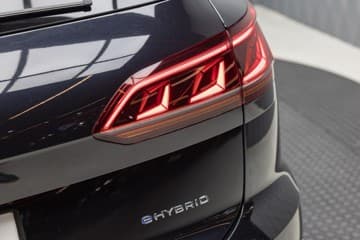 Volkswagen Touareg - thumbnail 9